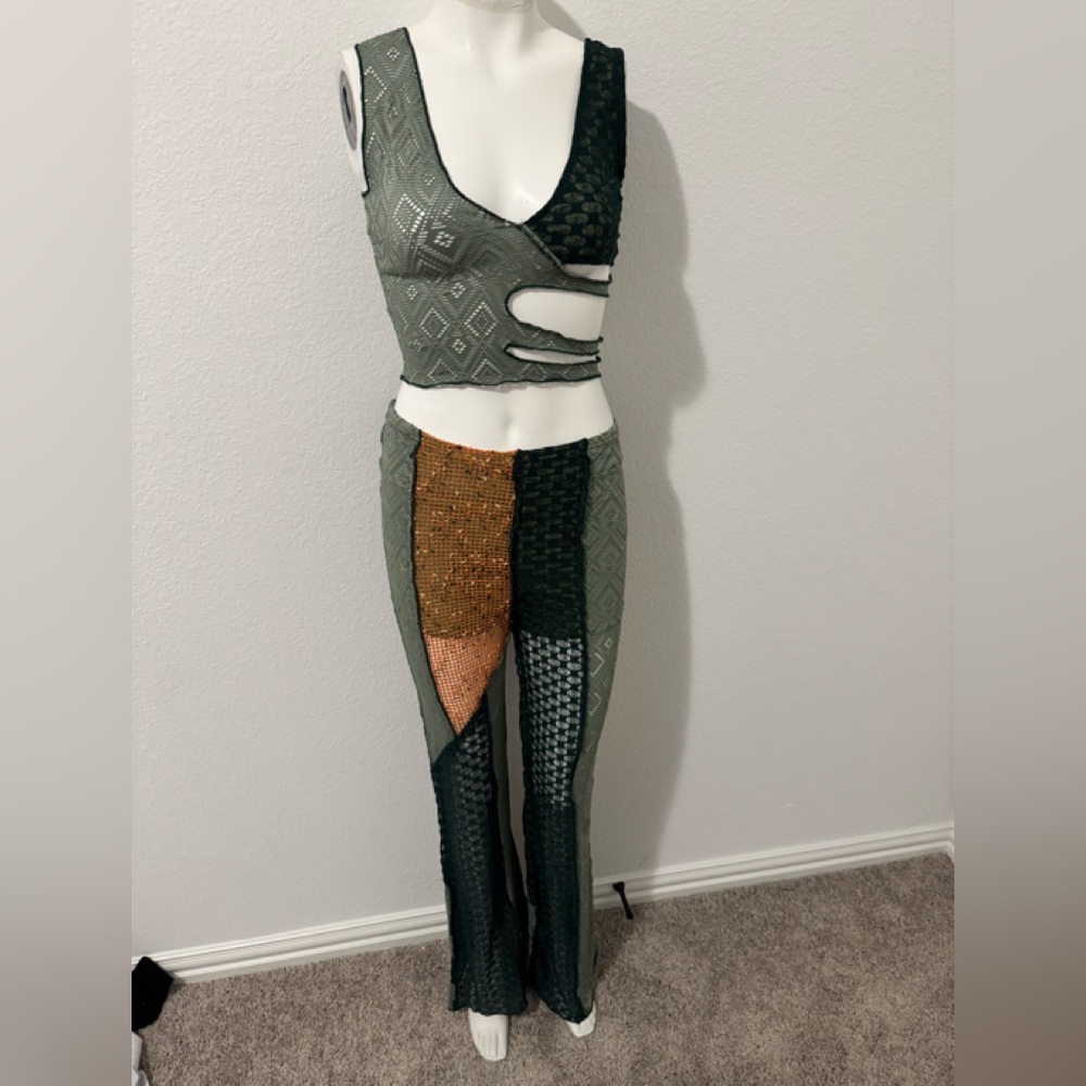 Green and Orange Cutout Knit Set